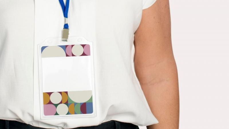 Crachá em PVC: Praticidade e Identificação