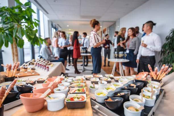 Crachá para Eventos: Praticidade e Estilo